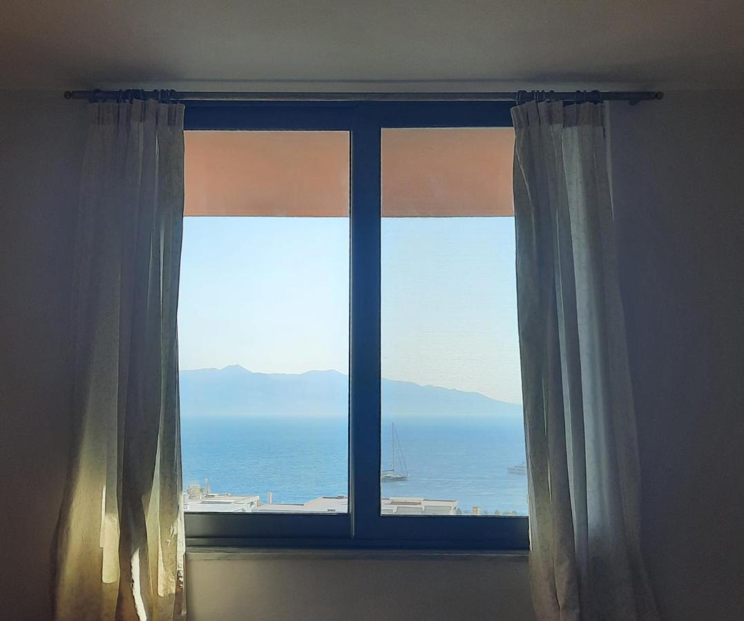 Hotel Vive Mare Sarandë Exterior foto