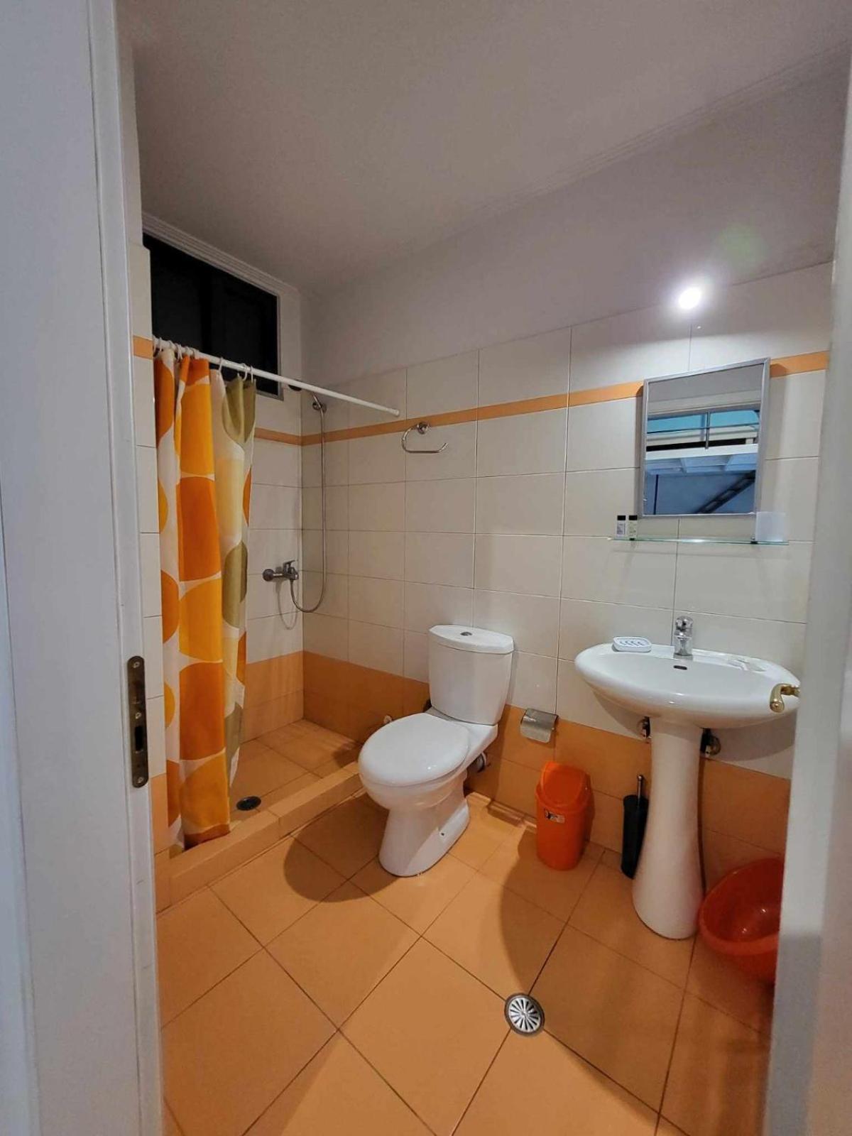 Hotel Vive Mare Sarandë Exterior foto
